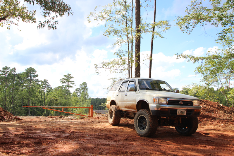 Illustration for article titled After a couple hundred miles of torture testing, I’m pretty sure the 4Runner is definitely probably fixed.